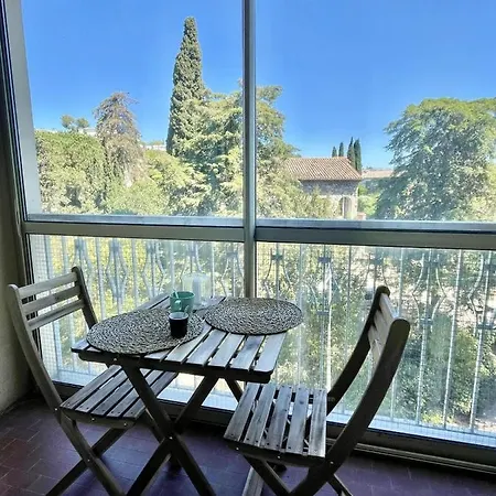 Bright 35 M For 2 With Balcony Center Cagnes-sur-Mer